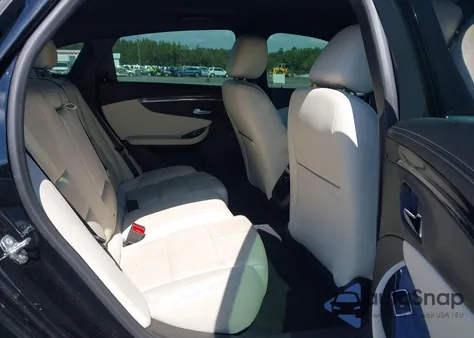 2017 Chevrolet Impala 1Lt из США, поврежденный, VIN 2G1105S36H9124373